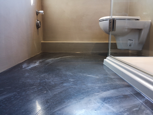 Badezimmer Sanierung - Epoxidharz Fußbodenbelag